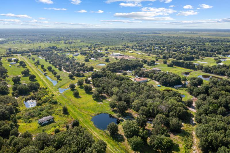  Commercial & Industrial Land Images 