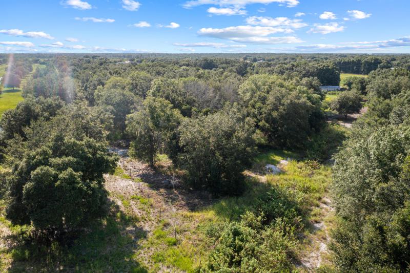  Commercial & Industrial Land Images 