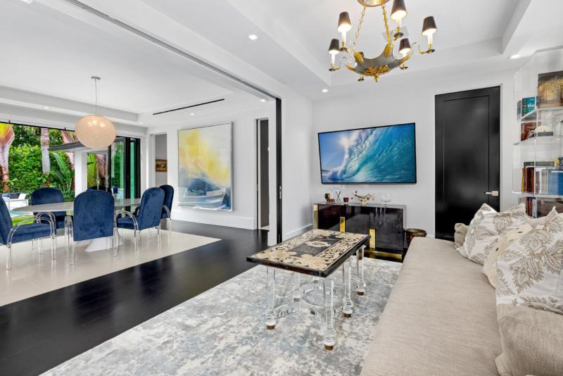  Single Family Homes Photo 17:  Palm Beach,  FL 33480