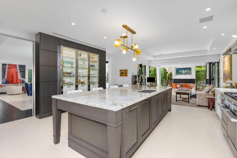  Single Family Homes Photo 21:  Palm Beach,  FL 33480