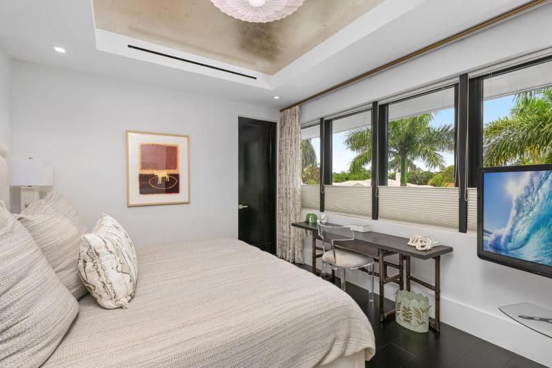  Single Family Homes Photo 31:  Palm Beach,  FL 33480