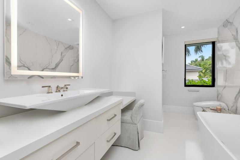  Single Family Homes Photo 37:  Palm Beach,  FL 33480