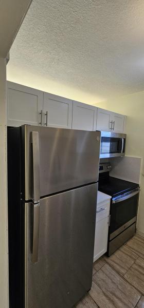  Condo & Townhome Photos
