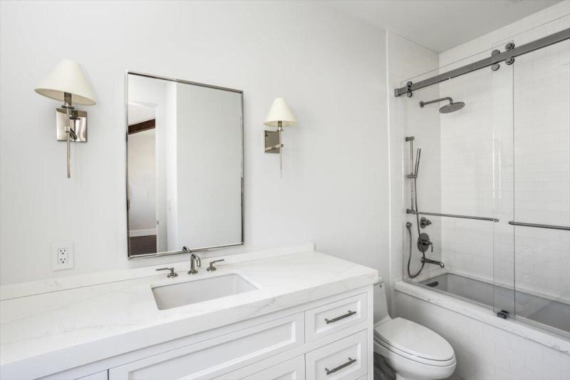  Single Family Homes Photo 29:  Palm Beach,  FL 33480
