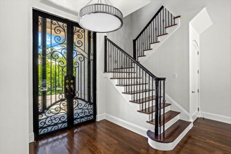  Single Family Homes Photo 4:  Palm Beach,  FL 33480