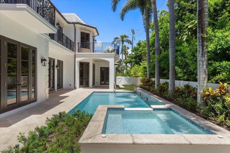  Single Family Homes Photo 55:  Palm Beach,  FL 33480