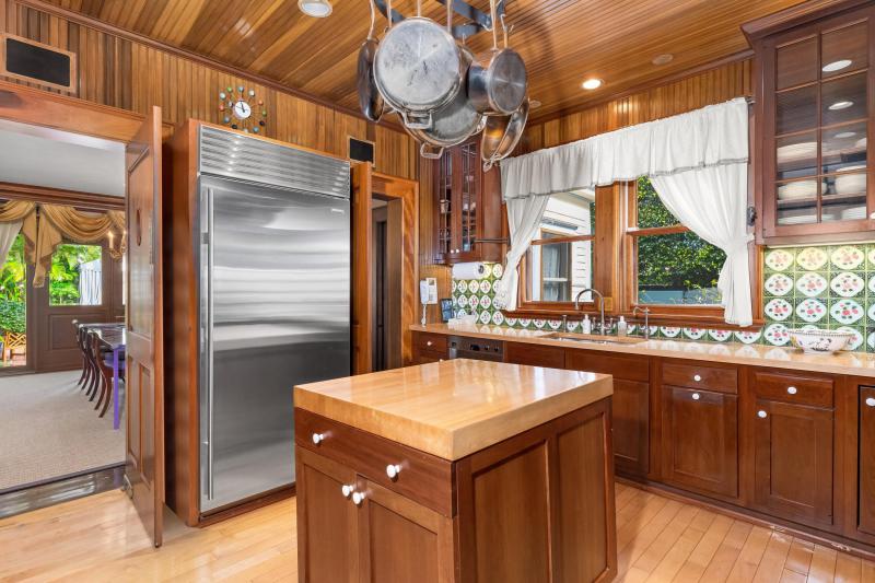  Single Family Homes Photo 14:  Palm Beach,  FL 33480