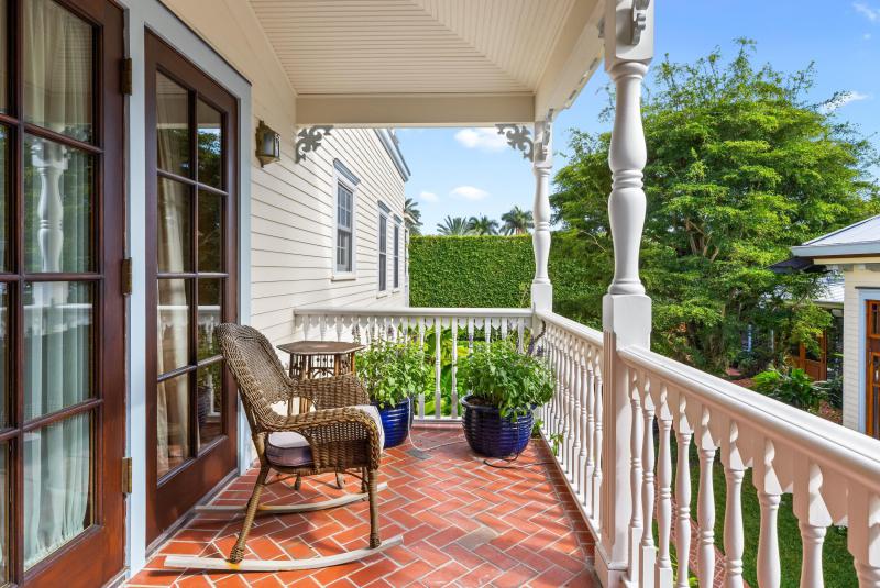  Single Family Homes Photo 21:  Palm Beach,  FL 33480