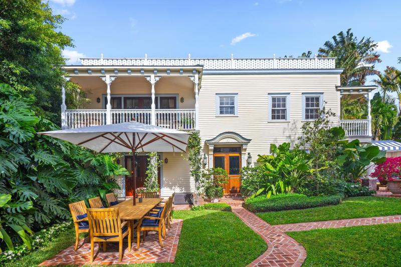  Single Family Homes Photo 24:  Palm Beach,  FL 33480