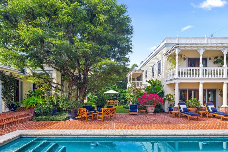 Single Family Homes Photo 25:  Palm Beach,  FL 33480
