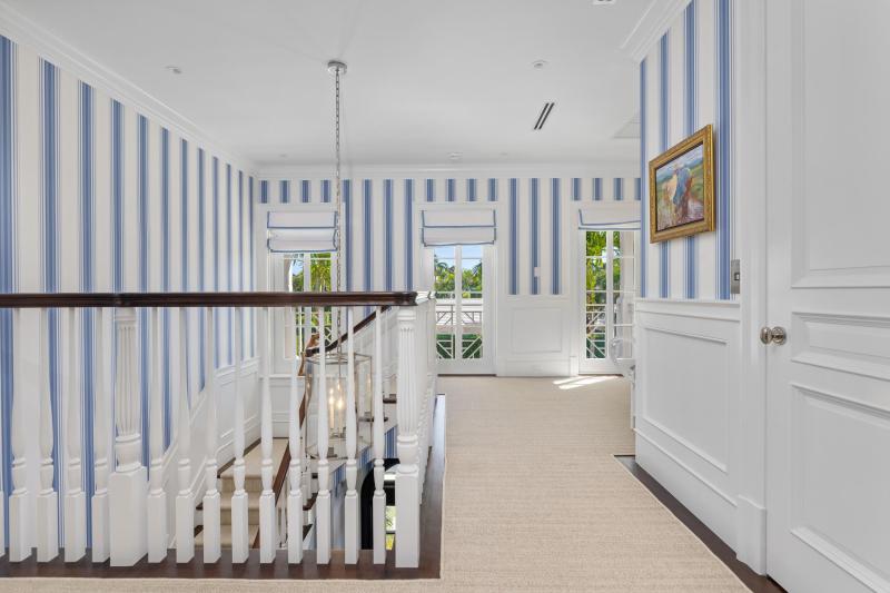 Single Family Homes Photo 32:  Palm Beach,  FL 33480