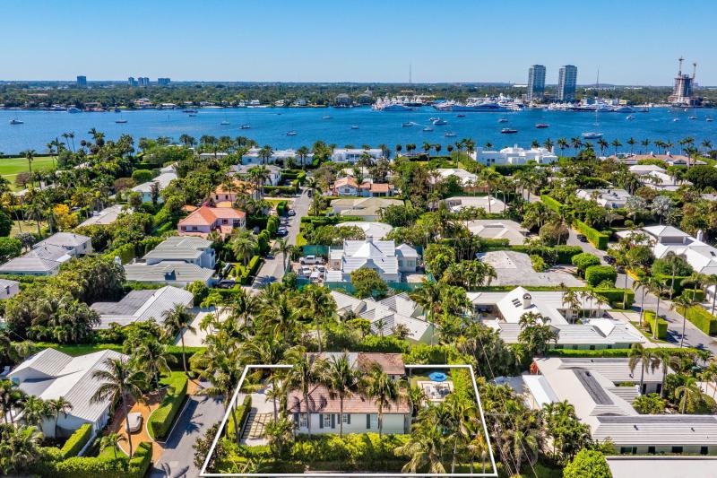  Single Family Homes Photo 51:  Palm Beach,  FL 33480