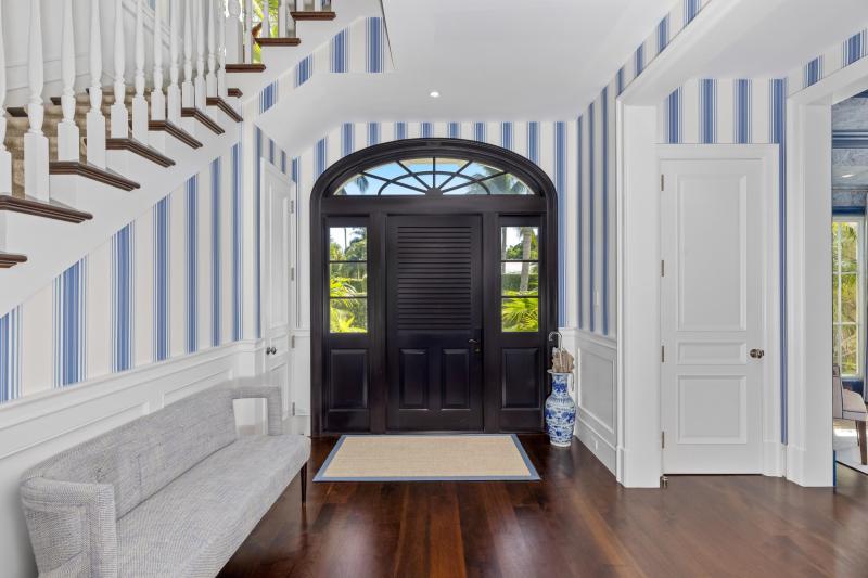  Single Family Homes Photo 9:  Palm Beach,  FL 33480