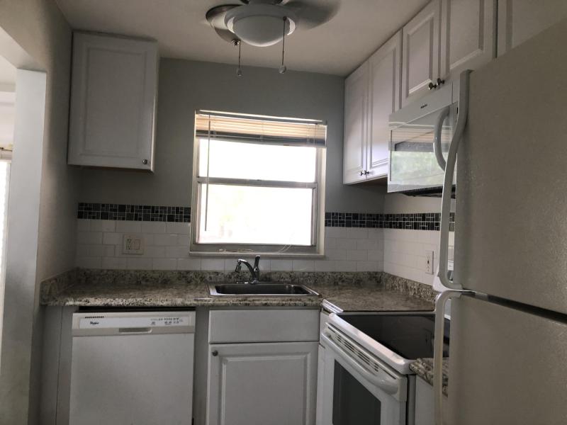  Condo & Townhome Photos