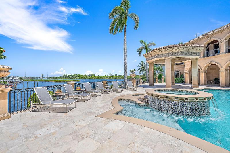  Single Family Homes Photo 44:  Jupiter,  FL 33477