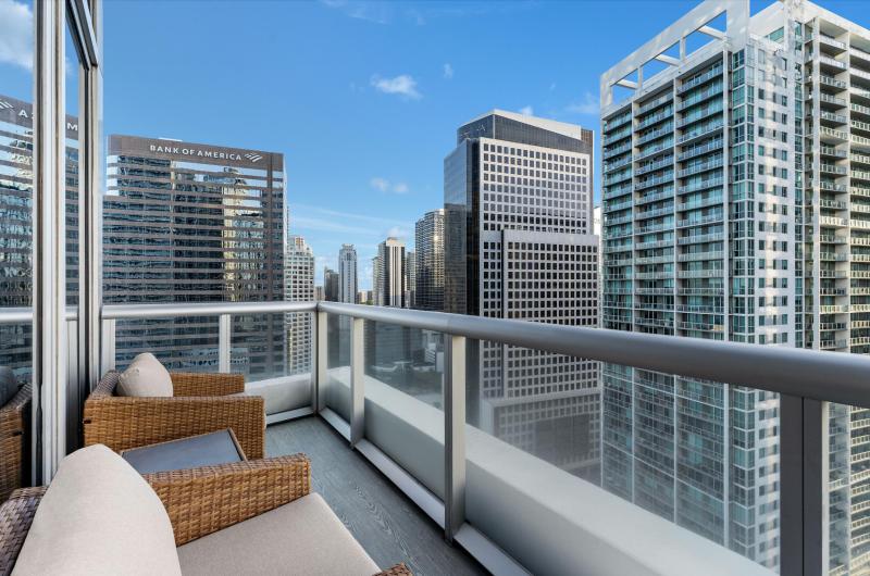  Condo & Townhome Photos