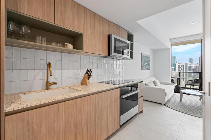  Condo & Townhome Photos