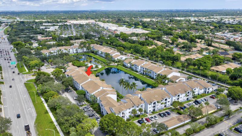  Condo & Townhome Photos