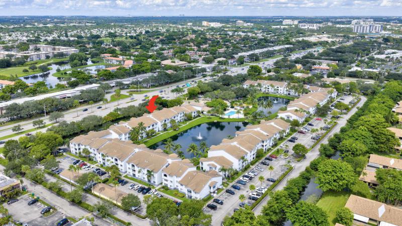  Condo & Townhome Photos