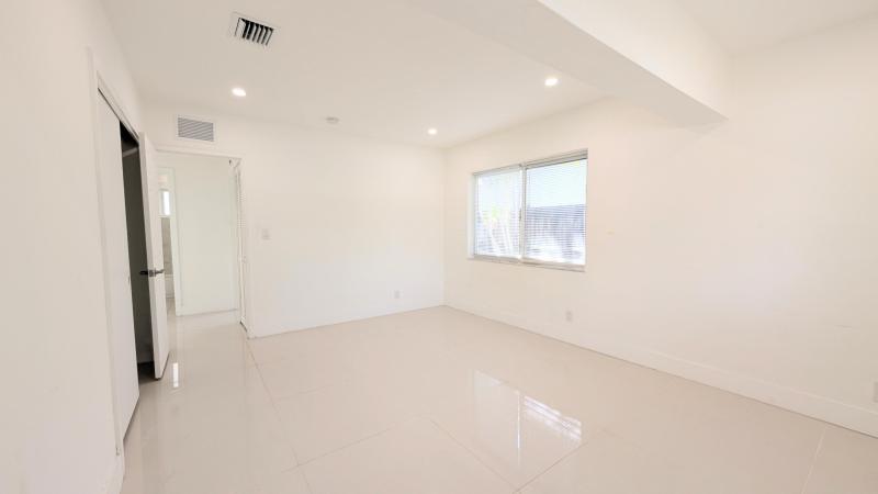  Single Family Homes Photo 10:  Lighthouse Point,  FL 33064