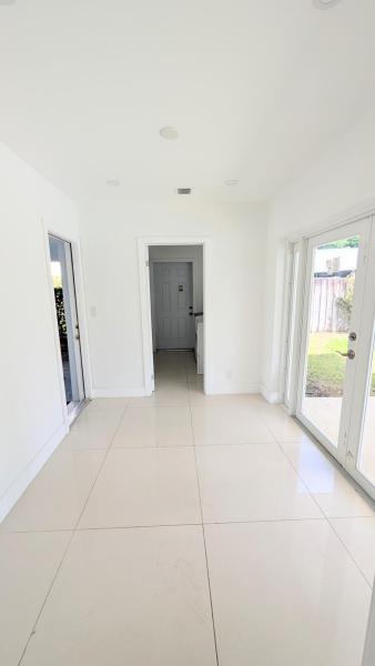  Single Family Homes Photo 15:  Lighthouse Point,  FL 33064