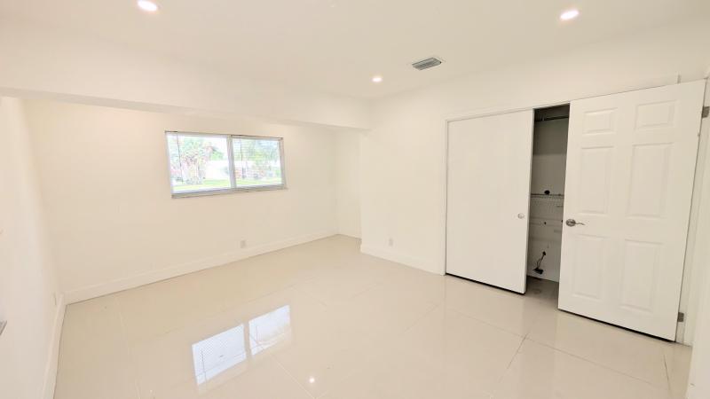  Single Family Homes Photo 9:  Lighthouse Point,  FL 33064