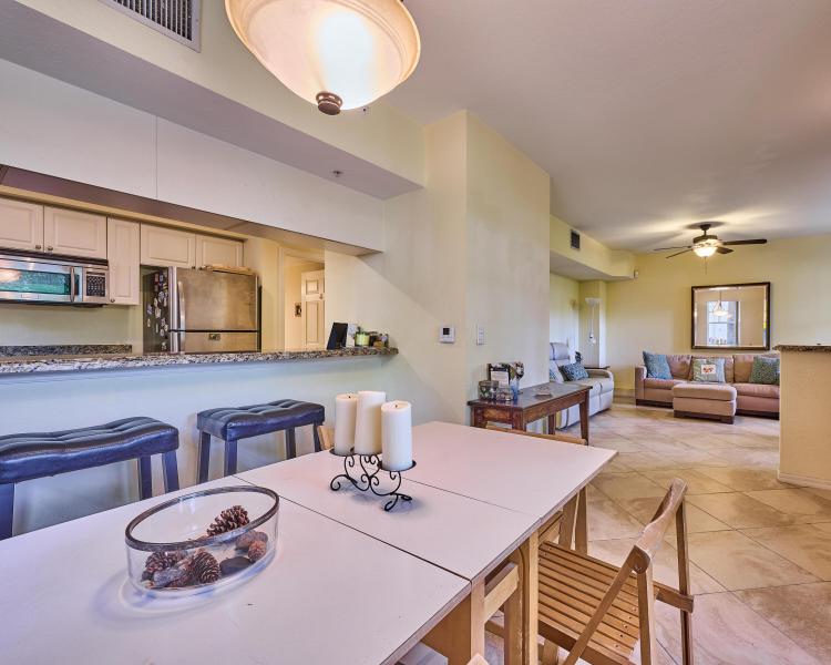  Condo & Townhome Photos
