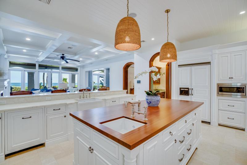  Single Family Homes Photo 123:  Vero Beach,  FL 32963