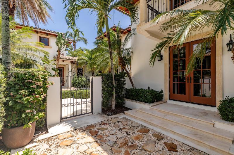  Single Family Homes Photo 35:  Vero Beach,  FL 32963