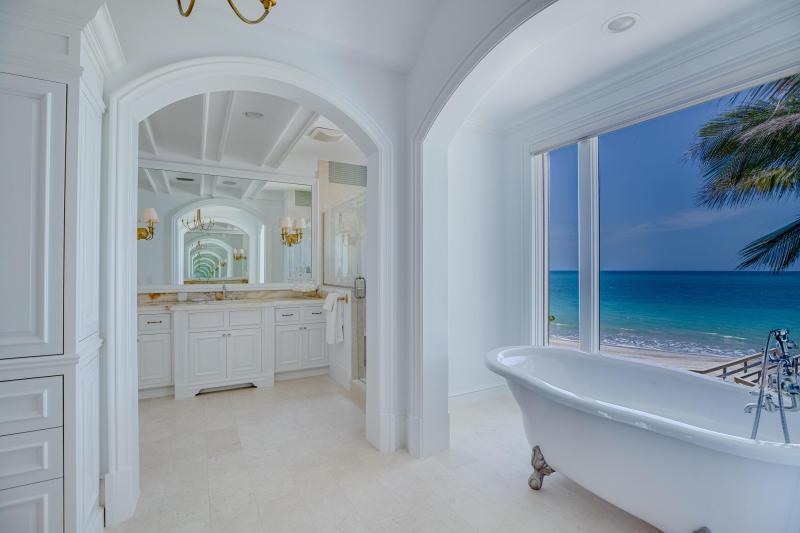  Single Family Homes Photo 57:  Vero Beach,  FL 32963