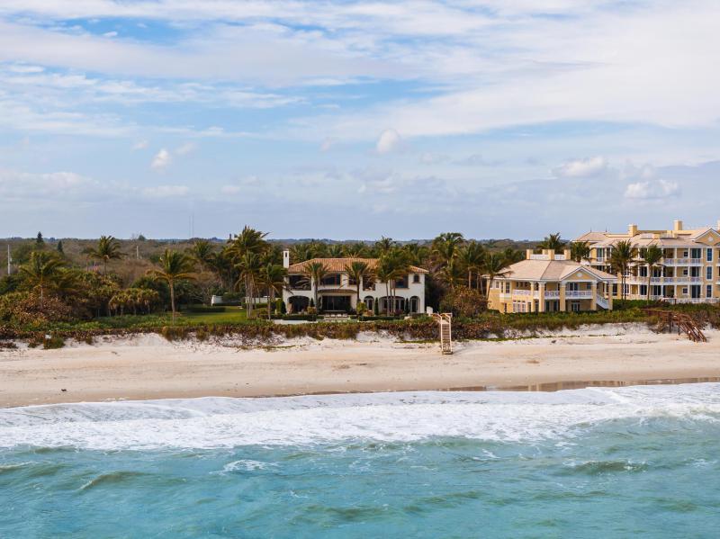  Single Family Homes Photo 6:  Vero Beach,  FL 32963