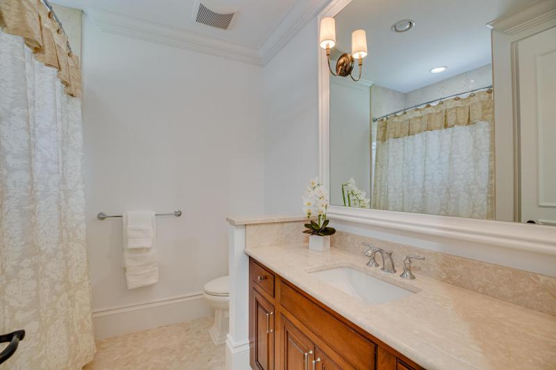  Single Family Homes Photo 72:  Vero Beach,  FL 32963