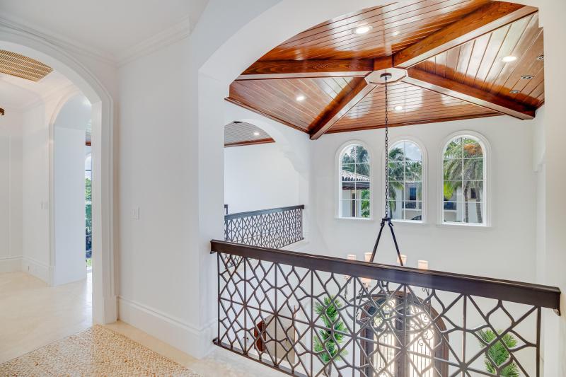  Single Family Homes Photo 76:  Vero Beach,  FL 32963
