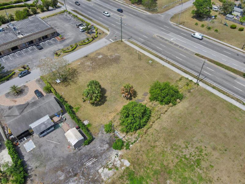 Commercial & Industrial Land Images 