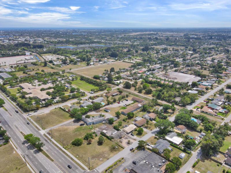  Commercial & Industrial Land Images 