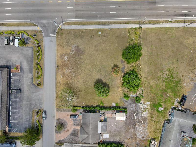  Commercial & Industrial Land Images 