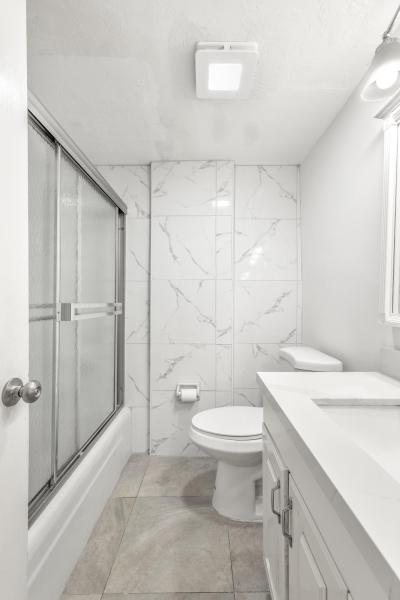  Condo & Townhome Photos