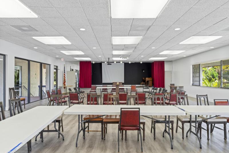  Condo & Townhome Photos