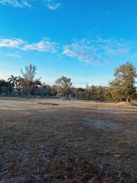  Commercial & Industrial Land Images 