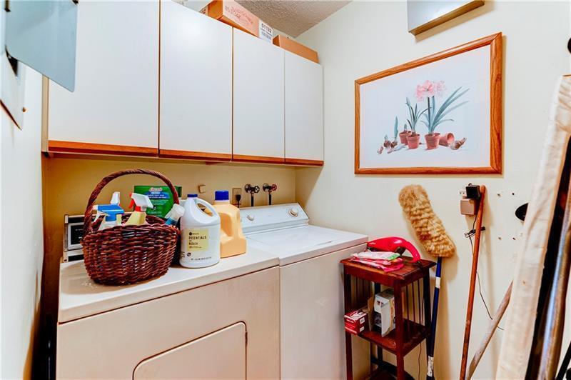  Condo & Townhome Photos