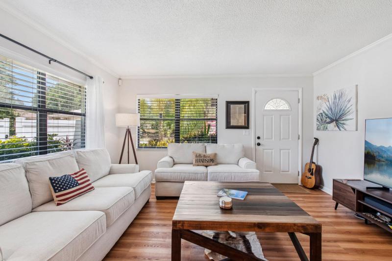 Duplex, Triplex and Fourplex Images