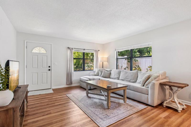 Duplex, Triplex and Fourplex Images