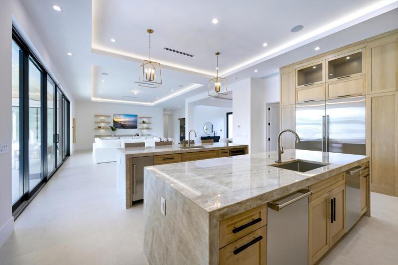  Single Family Homes Photo 11:  Palm Beach Gardens,  FL 33410