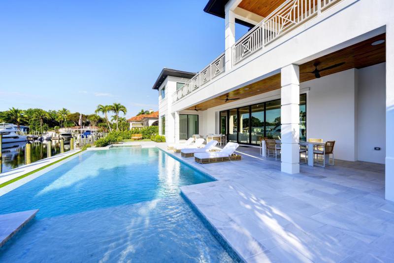  Single Family Homes Photo 35:  Palm Beach Gardens,  FL 33410