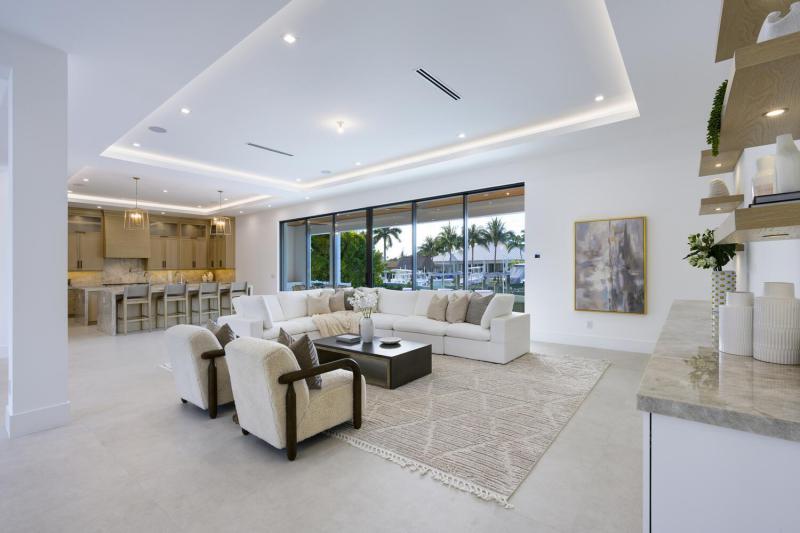  Single Family Homes Photo 8:  Palm Beach Gardens,  FL 33410