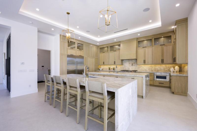  Single Family Homes Photo 9:  Palm Beach Gardens,  FL 33410