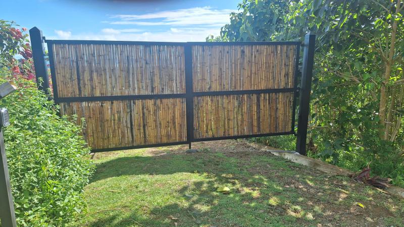  Commercial & Industrial Land Images 