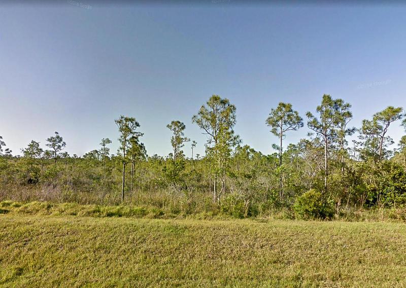  Commercial & Industrial Land Images 