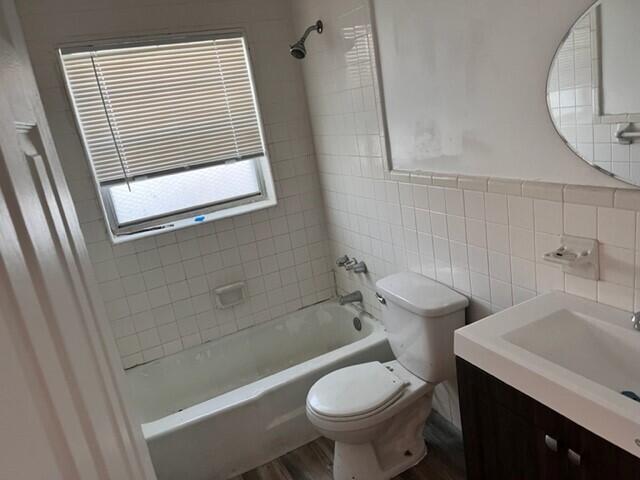 Duplex, Triplex and Fourplex Images