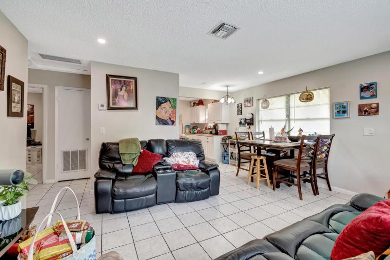 Duplex, Triplex and Fourplex Images